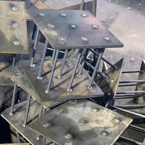 在确定张家界预埋件位置时，需要考虑以下几点